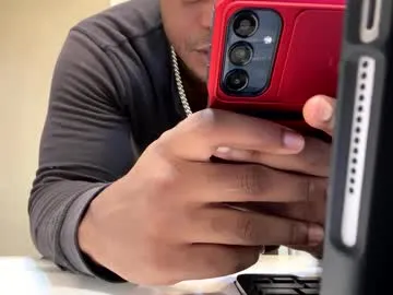 your_priya_77 – webcam model profile photo Image 18