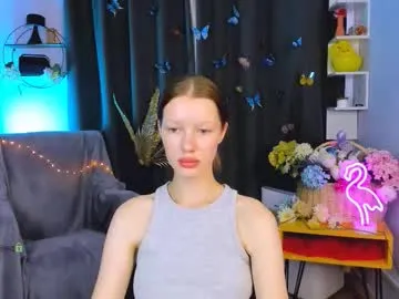 MiaYani – webcam model profile photo Image 3