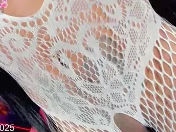 kat_ly_chan – webcam model profile photo Image 7