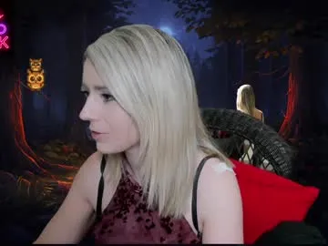 indiandesiguys2023 – webcam model profile photo Image 9