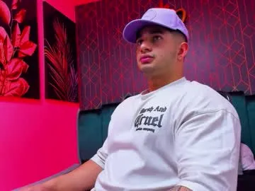 EmiliaWalker – webcam model profile photo Image 11