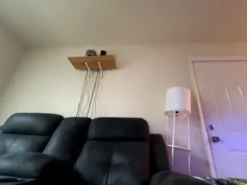 brownboy6999 – webcam model profile photo Image 4