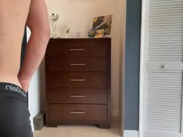 pureannuals – webcam model profile photo Image 17