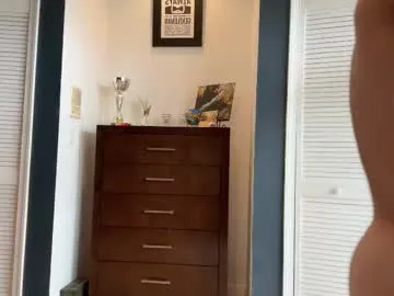 pureannuals – webcam model profile photo Image 19