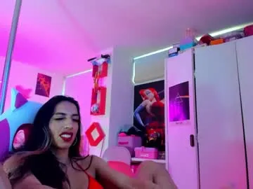 lolaa_darling – webcam model profile photo Image 11