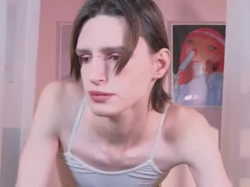 TeffyLaRose – webcam model profile photo Image 15