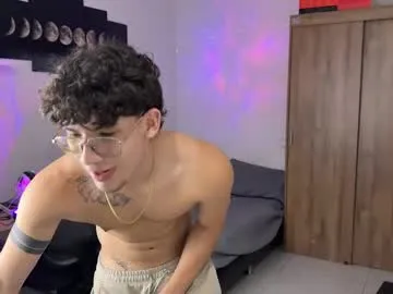 il_undercover – webcam model profile photo Image 18