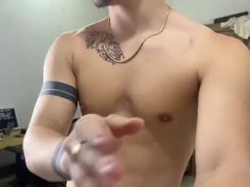 il_undercover – webcam model profile photo Image 3