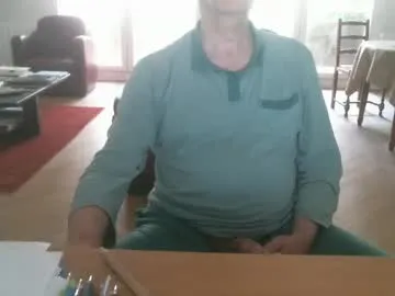 lolaa_darling – webcam model profile photo Image 10