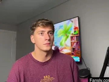 AryaCox – webcam model profile photo Image 14