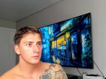 AryaCox – webcam model profile photo Image 3