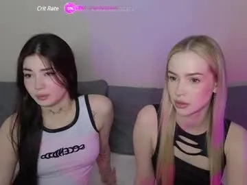 LiliDavison – webcam model profile photo Image 7