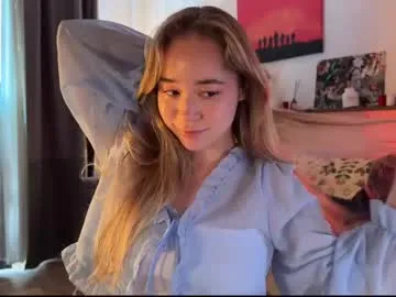 topalphaboss – webcam model profile photo Image 9