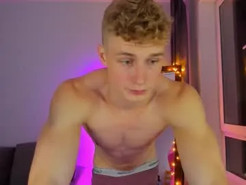 KarinAss – webcam model profile photo Image 12