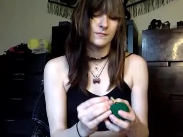 mae_nathan – webcam model profile photo Image 5