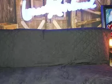 mae_nathan – webcam model profile photo Image 15