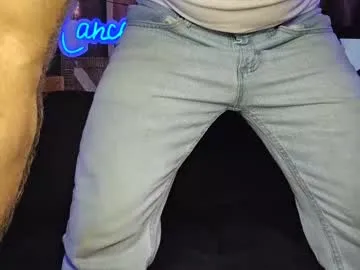 mae_nathan – webcam model profile photo Image 9