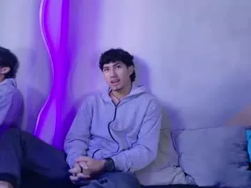 iamsomeone1234 – webcam model profile photo Image 13