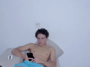 the_right_girl – webcam model profile photo Image 6