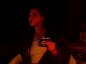 EvelineHarlow – webcam model profile photo Image 7