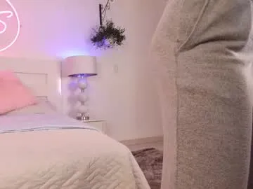 tvycas7 – webcam model profile photo Image 6