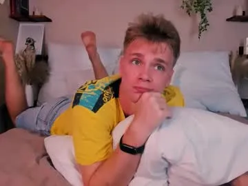 midwestlovers1990 – webcam model profile photo Image 3