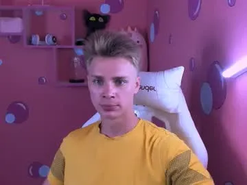 midwestlovers1990 – webcam model profile photo Image 4