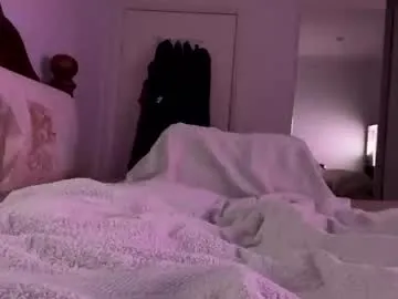 JosephineJae – webcam model profile photo Image 2