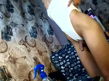 phatassblond – webcam model profile photo Image 19