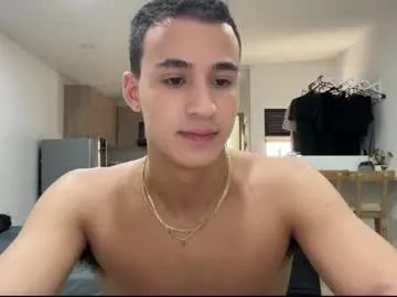 KylieClark – webcam model profile photo Image 12