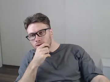 goofyshygirl1 – webcam model profile photo Image 2