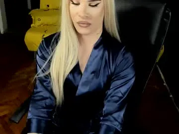 annadolll – webcam model profile photo Image 7