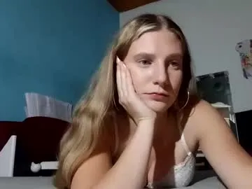 tvycas7 – webcam model profile photo Image 17