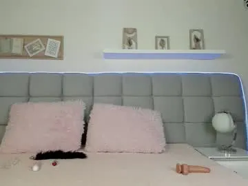 sweetbrenda_ – webcam model profile photo Image 5