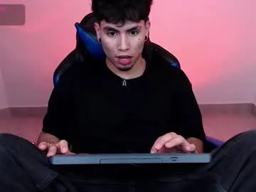 aliceclark__ – webcam model profile photo Image 9