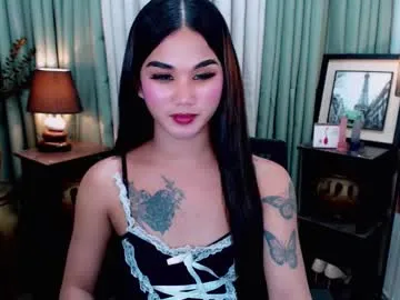 EmiliaWalker – webcam model profile photo Image 5