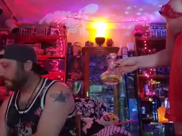 lolaa_darling – webcam model profile photo Image 3