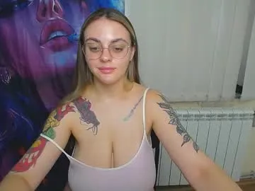 lolaa_darling – webcam model profile photo Image 10