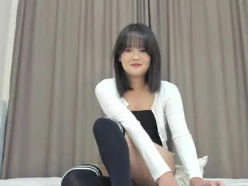 iamsomeone1234 – webcam model profile photo Image 10