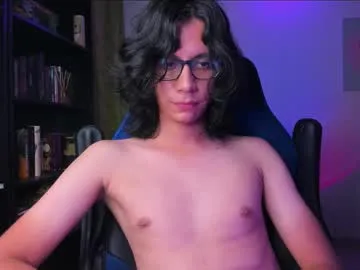 indiandesiguys2023 – webcam model profile photo Image 9