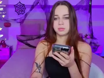 desi_darling – webcam model profile photo Image 3