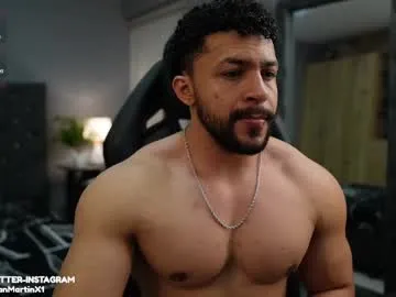 mochasins_ – webcam model profile photo Image 17