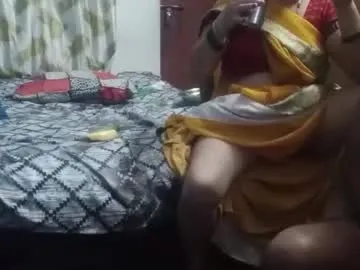 tvycas7 – webcam model profile photo Image 4