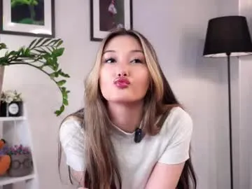 NickyAshcroft – webcam model profile photo Image 13