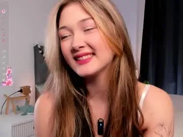 NickyAshcroft – webcam model profile photo Image 3