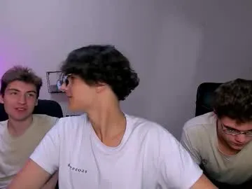 brownboy6999 – webcam model profile photo Image 16