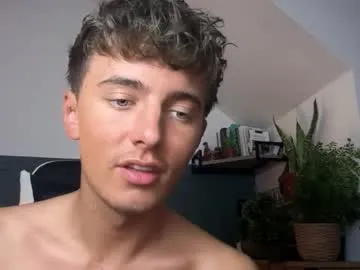 idkusethis – webcam model profile photo Image 2