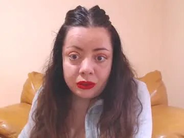 luisahornydoll's Thumb Image
