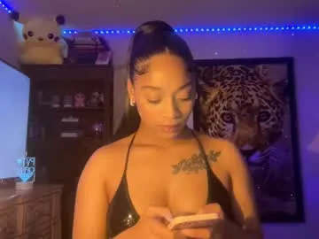 beaute_fatale – webcam model profile photo Image 10