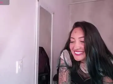 lunaaponte – webcam model profile photo